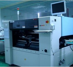 Green Harvest factory and team